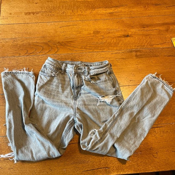 American Eagle Distressed gray ripped Women's Jeans short - Picture 7 of 7